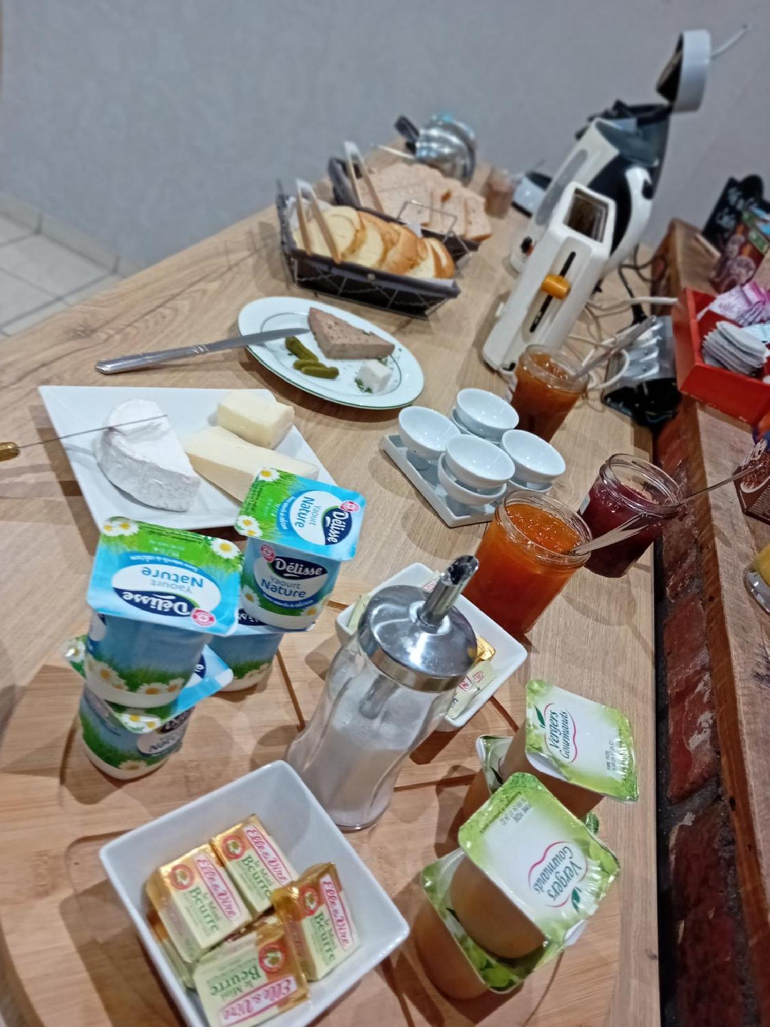 مبيت وإفطار Quaëdypre Au Cheval Noir المظهر الخارجي الصورة